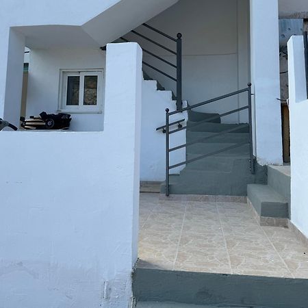 Family House Apartment Keratea Exterior photo